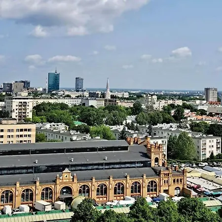 Апартаменты City Centre Top Floor *